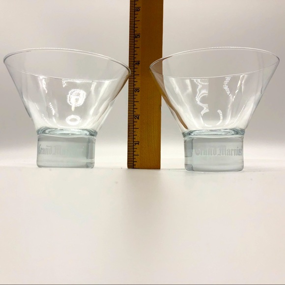 Pair of Grand Marnier glasses - Picture 2 of 5